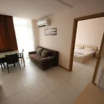 아파트 Menada Grand Kamelia 써니비치