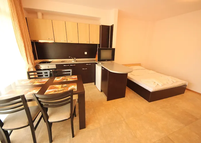 Menada Grand Kamelia Appartamento Sunny Beach