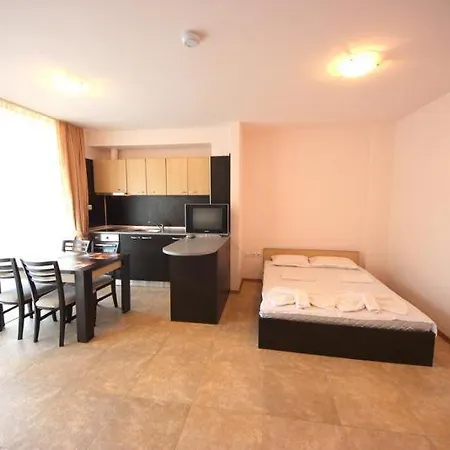 Menada Grand Kamelia Apartamento Sunny Beach