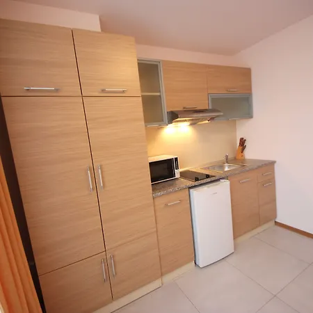 Menada Grand Kamelia *