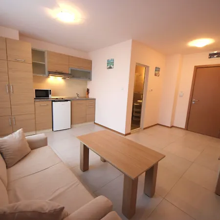 Menada Grand Kamelia Apartamento *