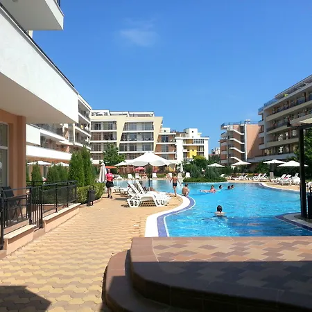 Menada Grand Kamelia Apartamento Sunny Beach