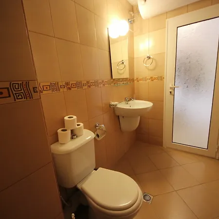 Menada Grand Kamelia Apartment *