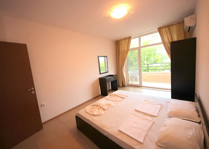 Menada Grand Kamelia Appartamento Sunny Beach