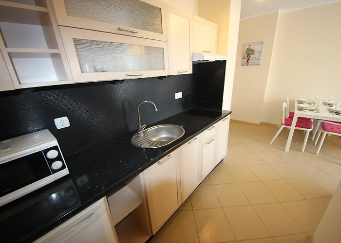 Appartamento Menada Grand Kamelia *